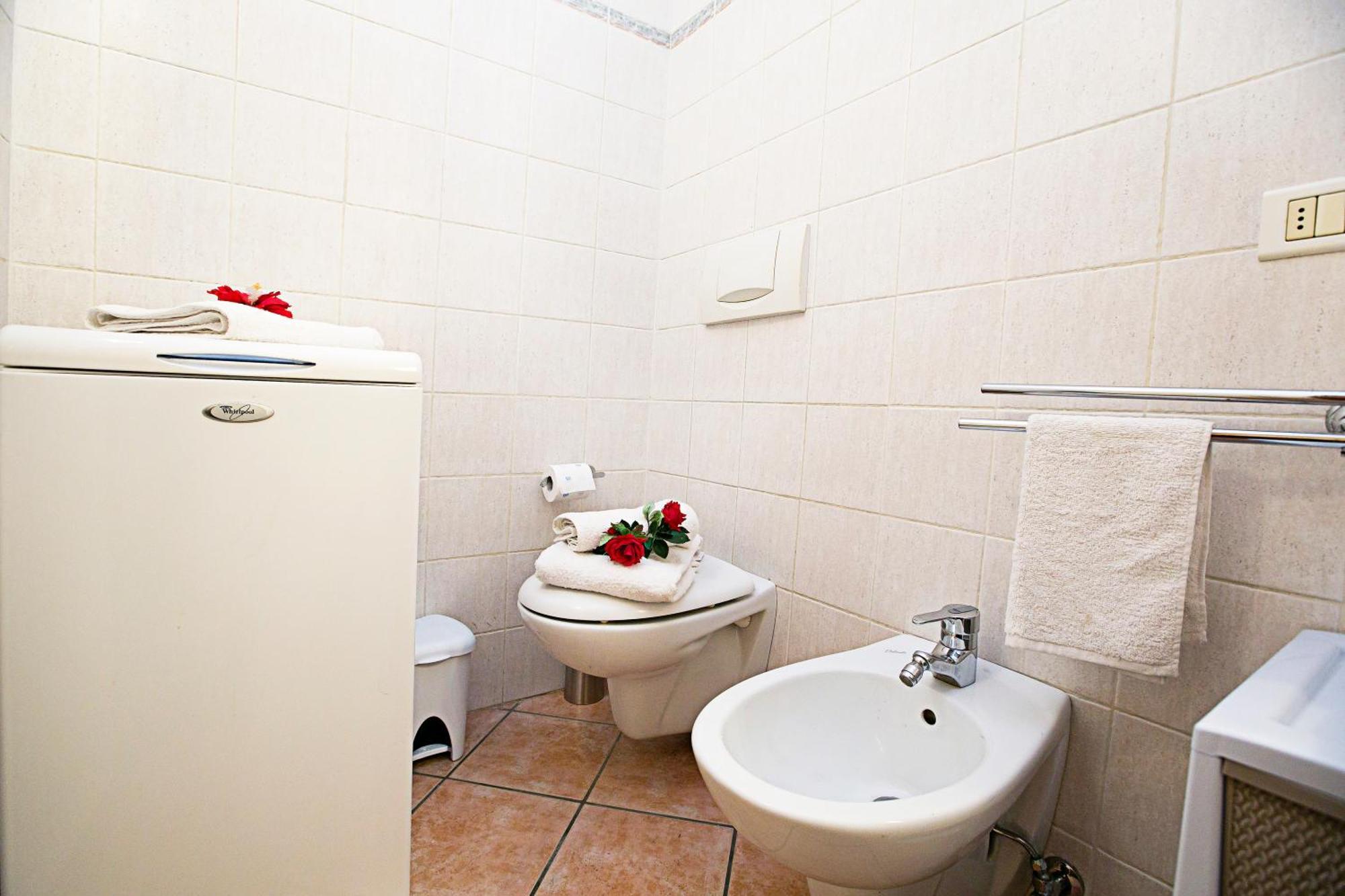 Appartamento Centro Storico Riva 2 - Happy Rentals 外观 照片